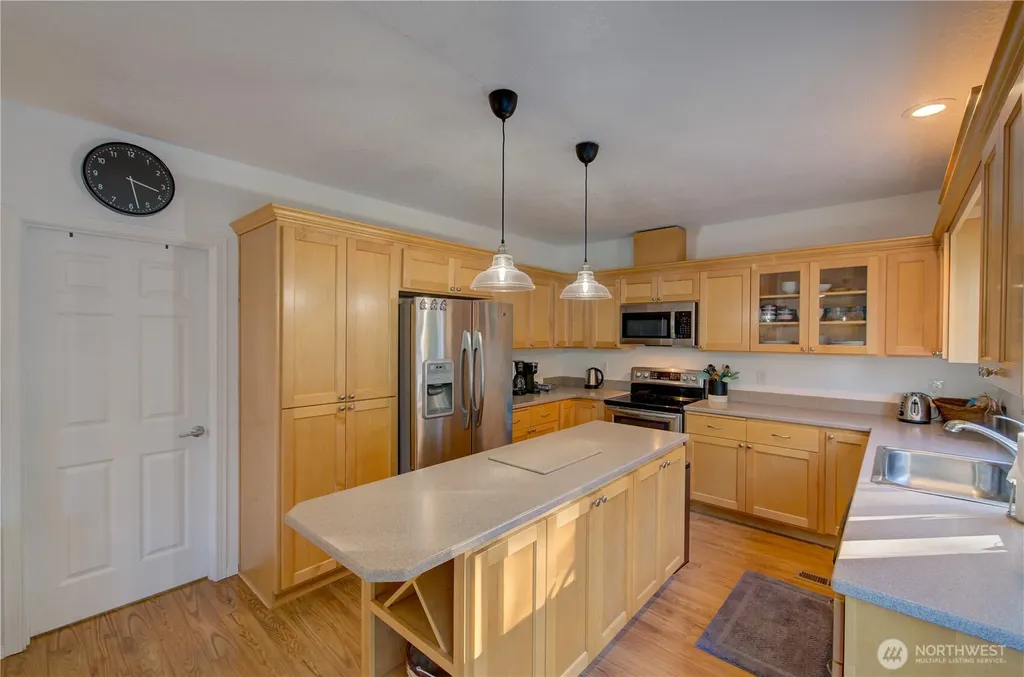 2705 N Sea Crest Avenue Long Beach WA 98631