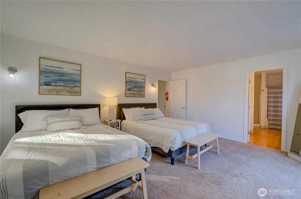 2705 N Sea Crest Avenue Long Beach WA 98631