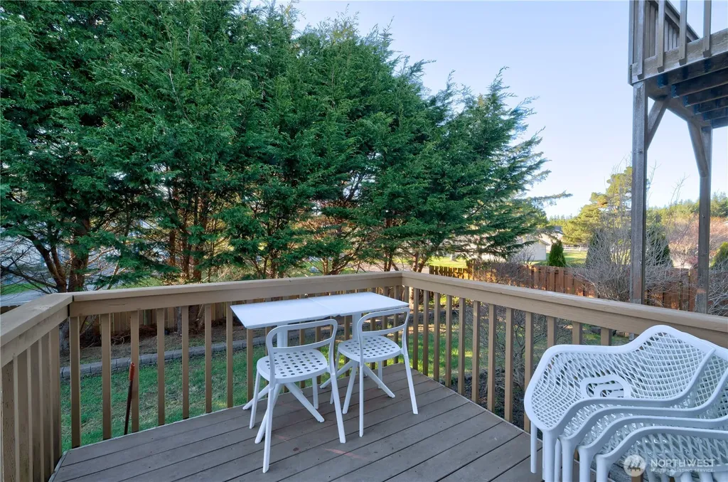 2705 N Sea Crest Avenue Long Beach WA 98631