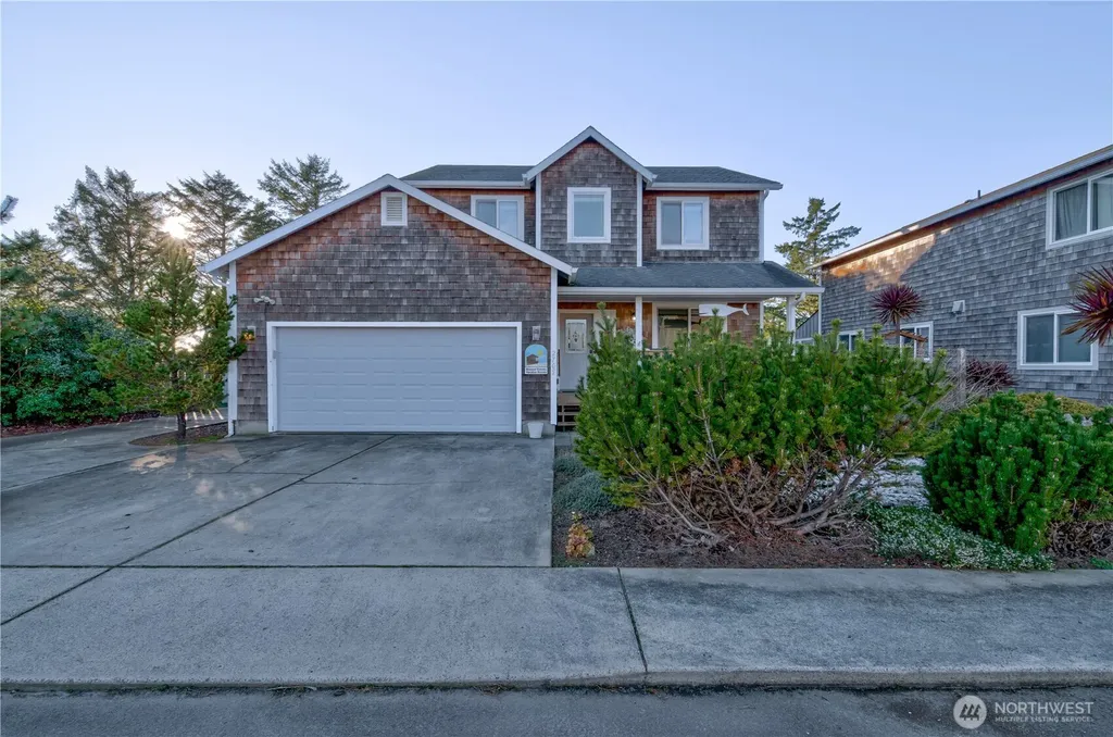 2705 N Sea Crest Avenue Long Beach WA 98631