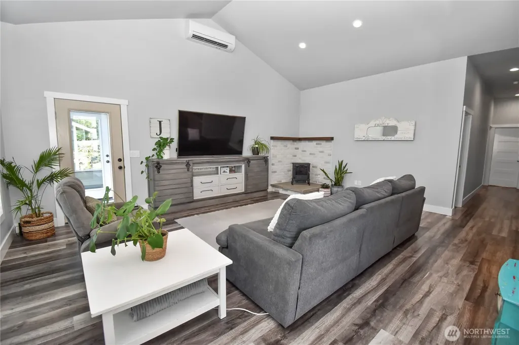 12419 Hilltop Road Arlington WA 98223