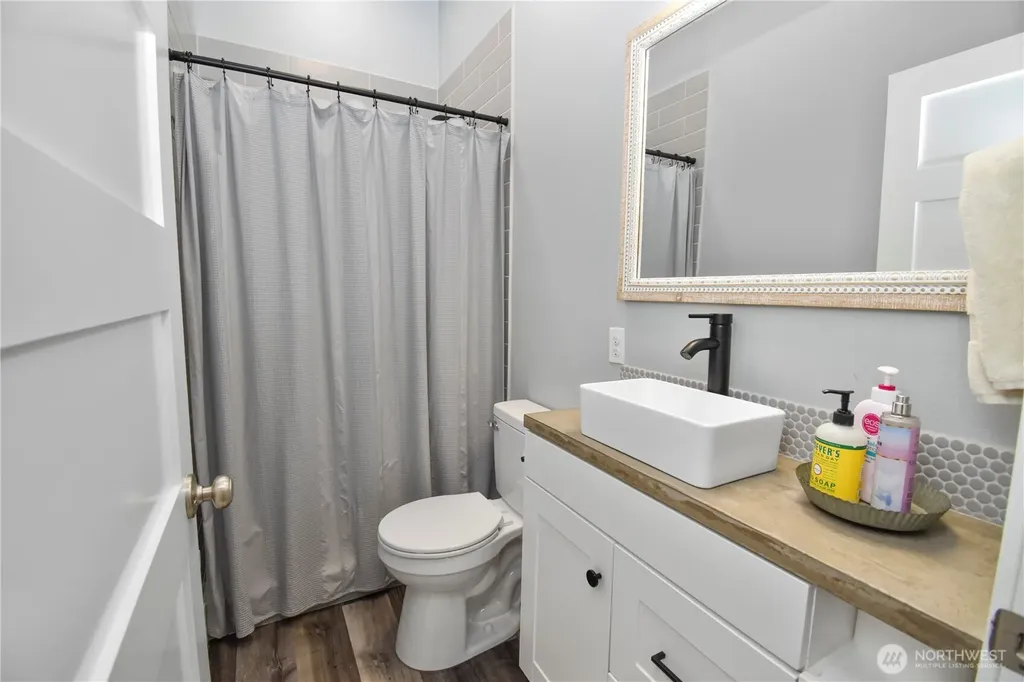 12419 Hilltop Road Arlington WA 98223