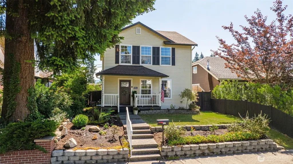 227 S Macleod Avenue Arlington WA 98223