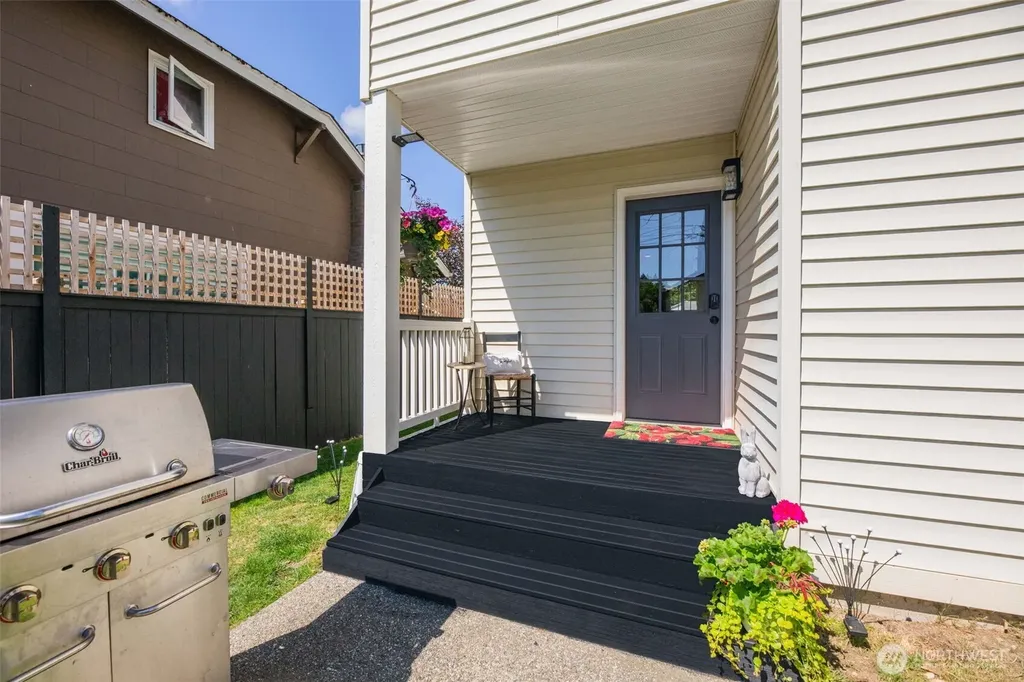 227 S Macleod Avenue Arlington WA 98223