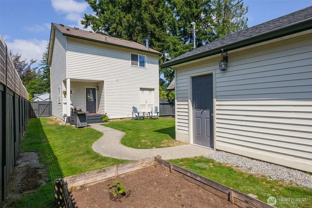 227 S Macleod Avenue Arlington WA 98223