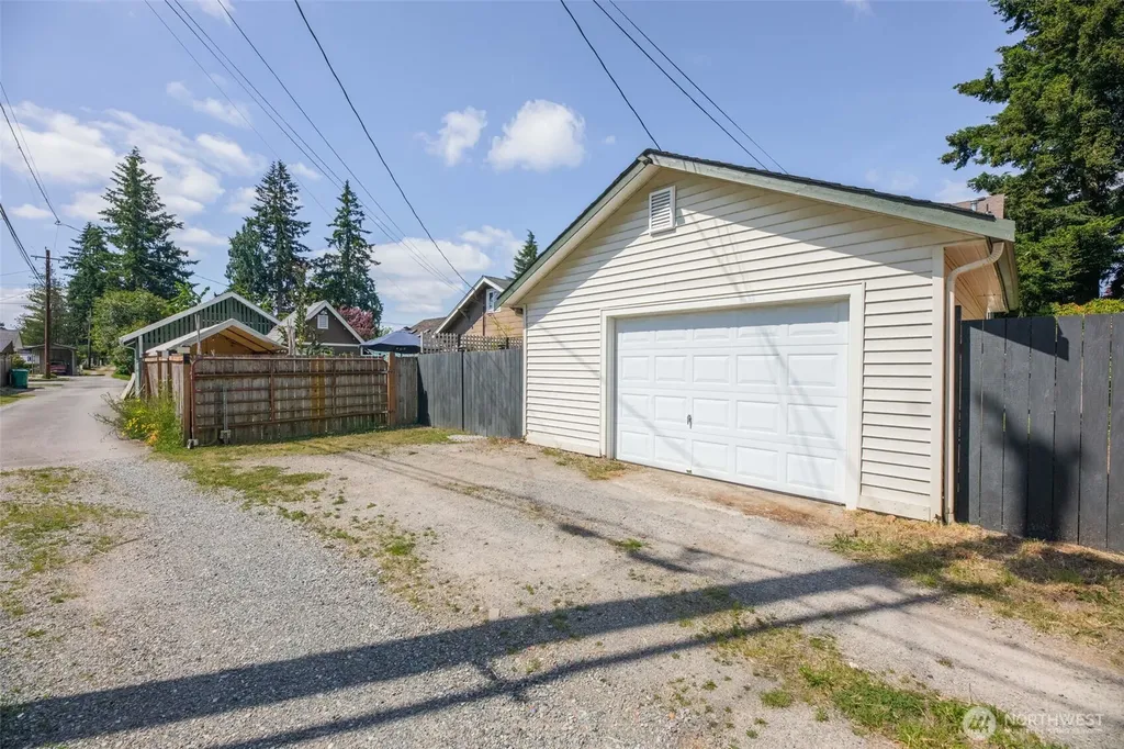 227 S Macleod Avenue Arlington WA 98223