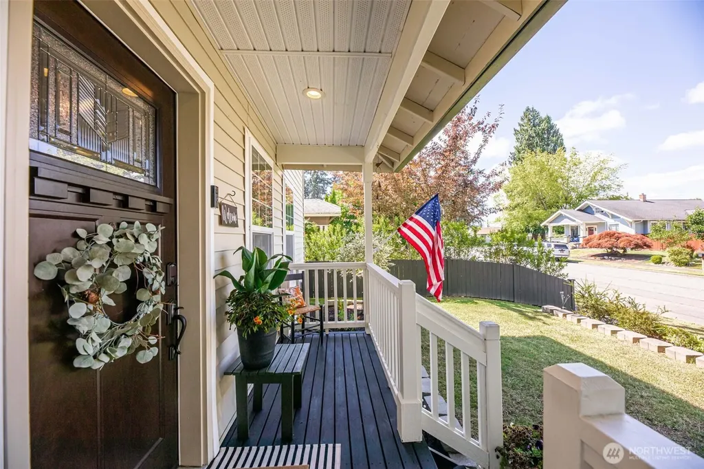 227 S Macleod Avenue Arlington WA 98223