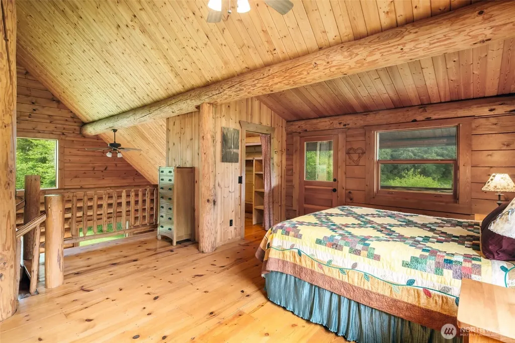 3124 Mosquito Lake Road Deming WA 98244