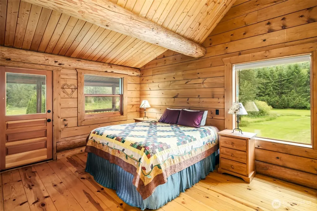 3124 Mosquito Lake Road Deming WA 98244