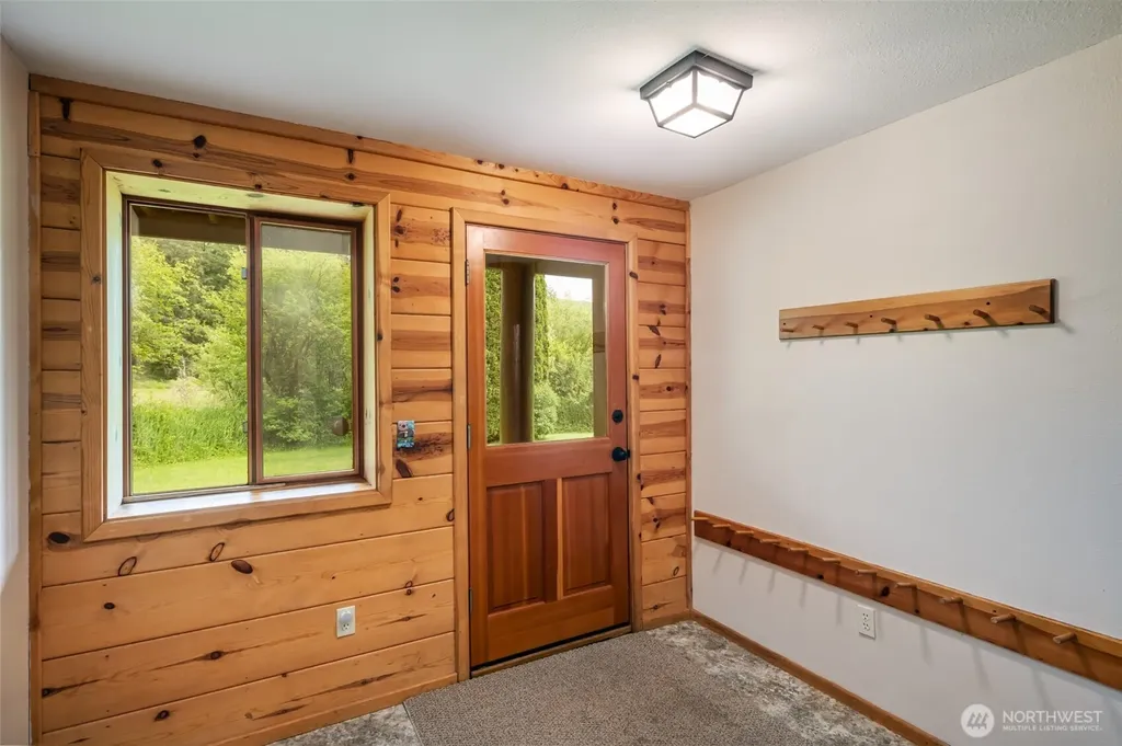 3124 Mosquito Lake Road Deming WA 98244