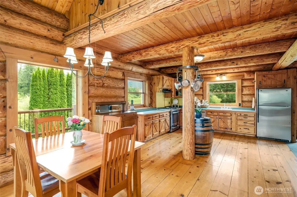 3124 Mosquito Lake Road Deming WA 98244
