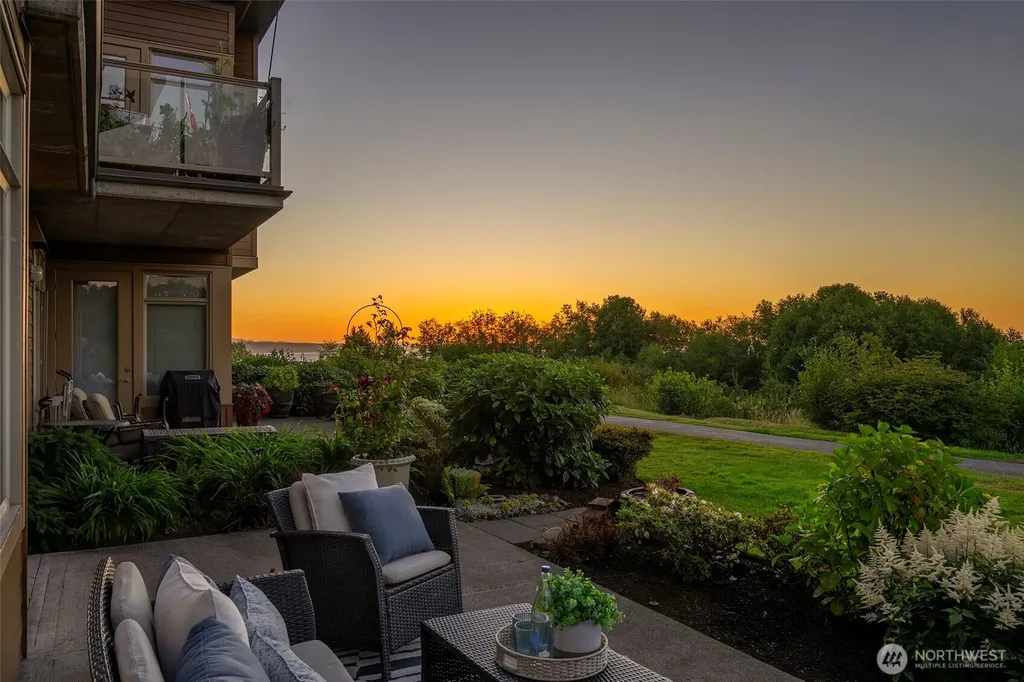 61 Pine Street Edmonds WA 98020