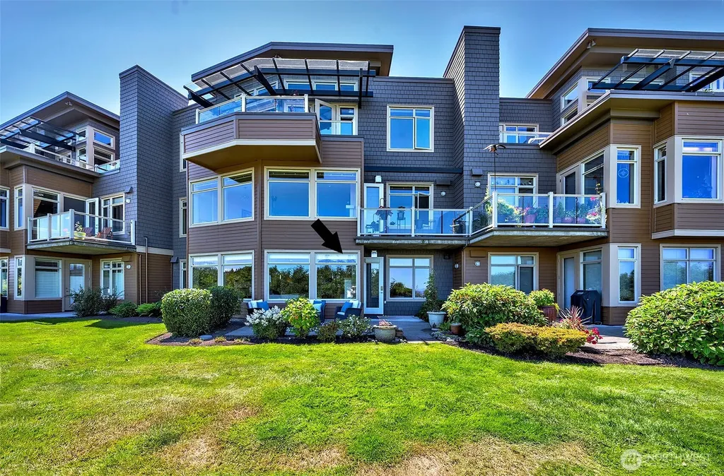 61 Pine Street Edmonds WA 98020