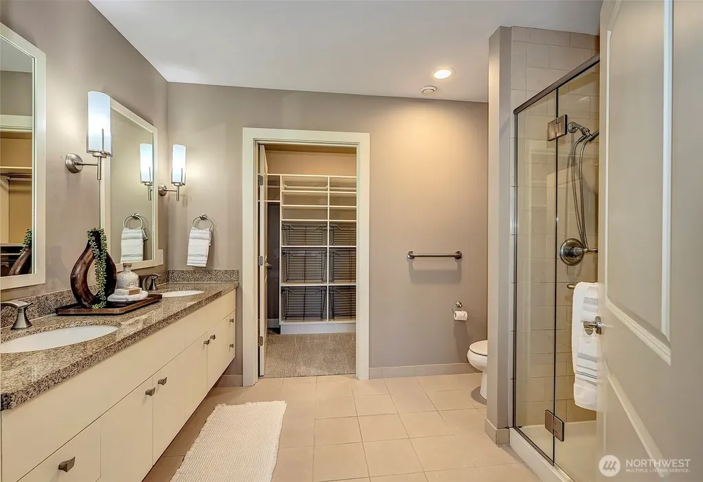 61 Pine Street Edmonds WA 98020