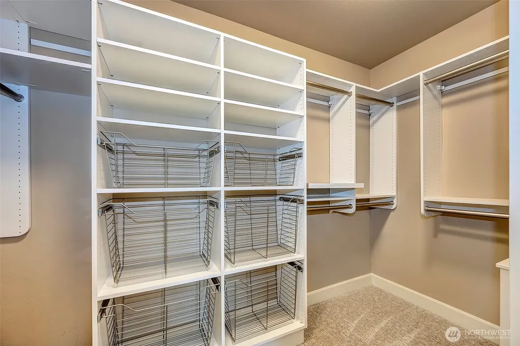 61 Pine Street Edmonds WA 98020