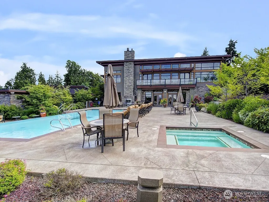 61 Pine Street Edmonds WA 98020