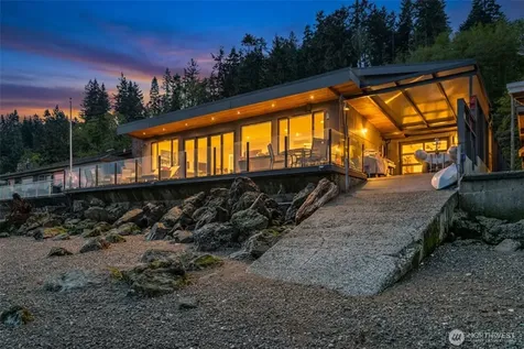 2963 Tillicum Beach Drive Camano Island WA 98282