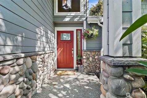 22812 SE 265th Place Maple Valley WA 98038