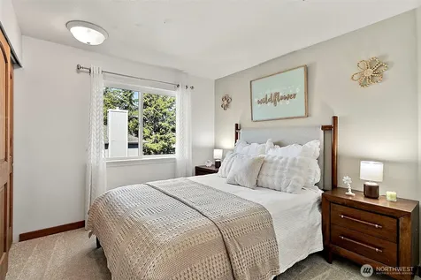 22812 SE 265th Place Maple Valley WA 98038