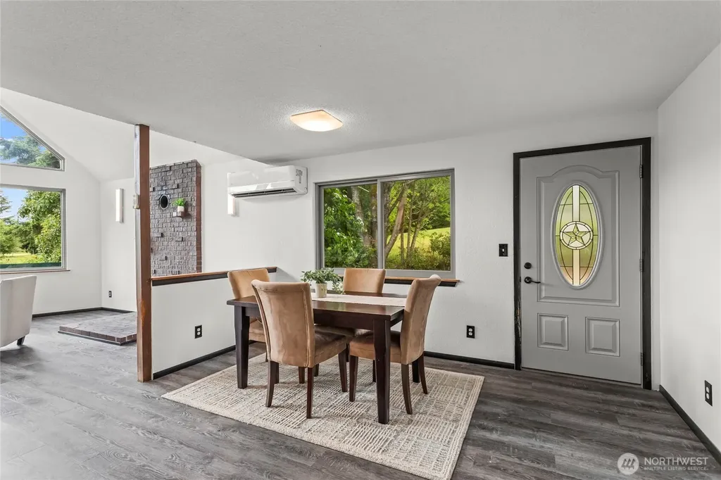 11818 193rd Avenue E Bonney Lake WA 98391