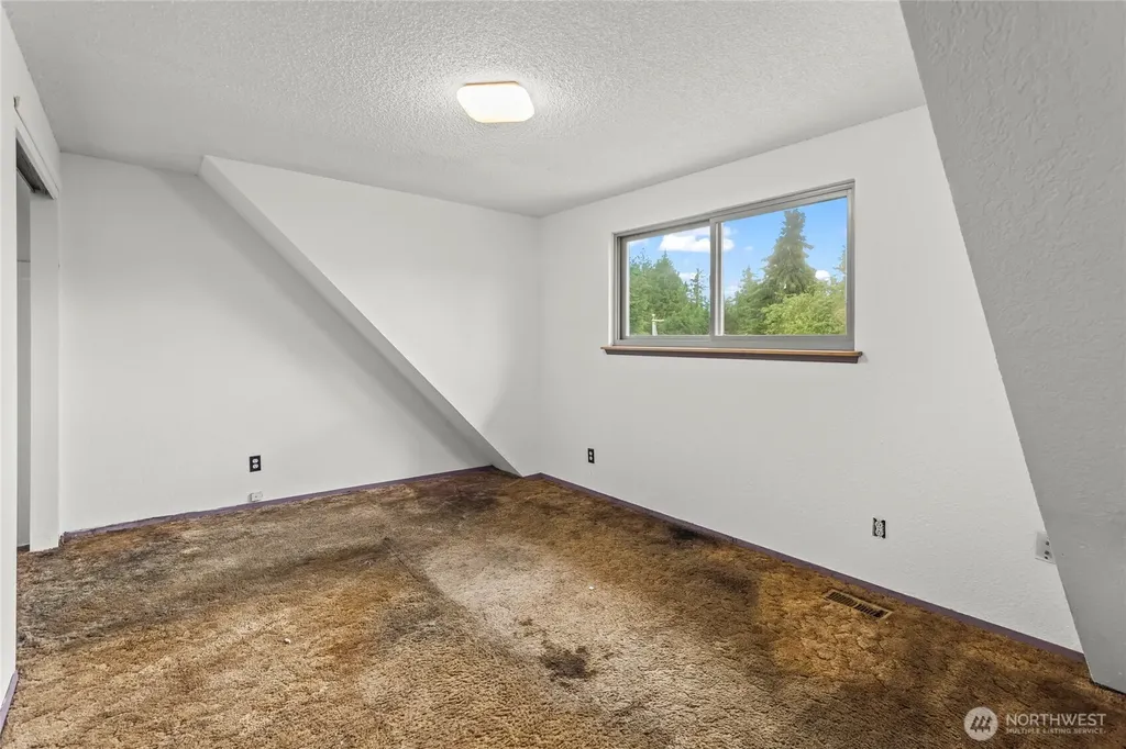 11818 193rd Avenue E Bonney Lake WA 98391