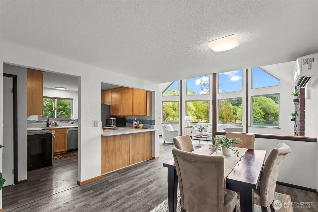 11818 193rd Avenue E Bonney Lake WA 98391