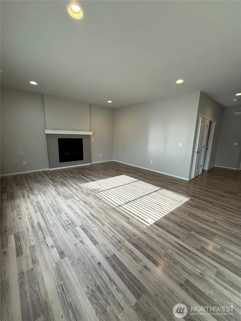 9922 13th Street SE Lake Stevens WA 98258