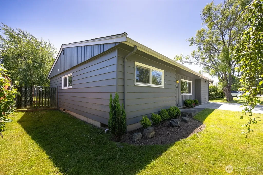 2918 Patton Street Bellingham WA 98225