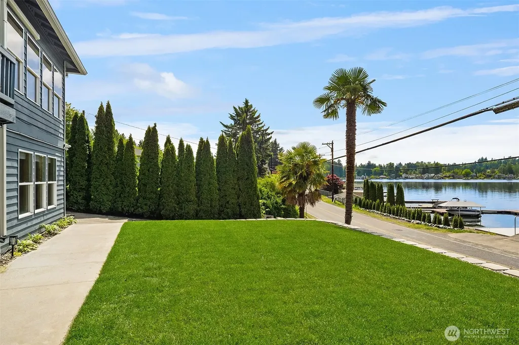 423 S Lake Stevens Road Lake Stevens WA 98258