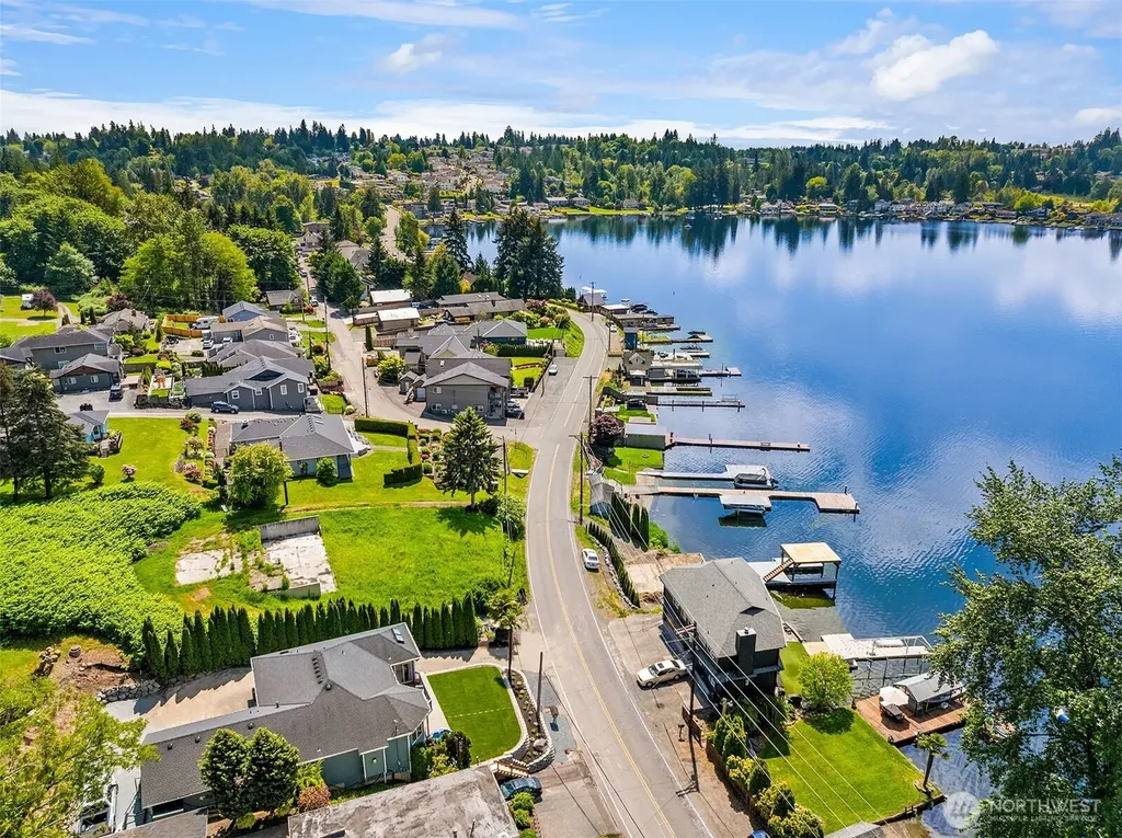 423 S Lake Stevens Road Lake Stevens WA 98258