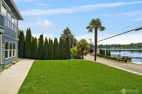 423 S Lake Stevens Road Lake Stevens WA 98258