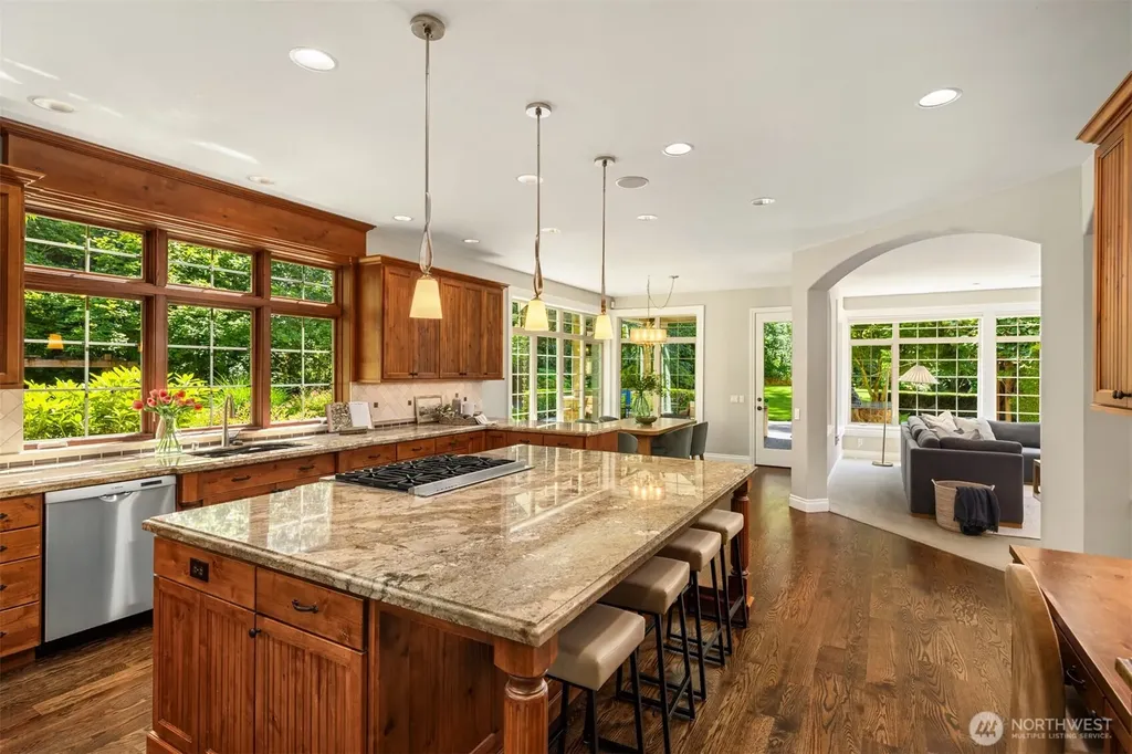 12426 205th Place NE Woodinville WA 98077