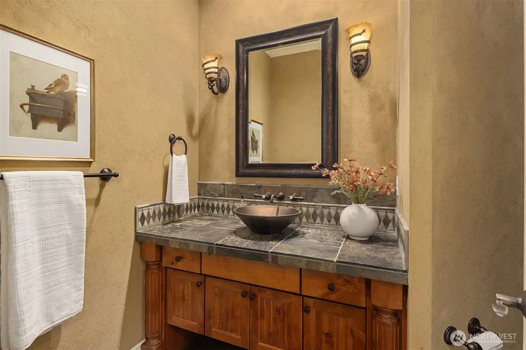12426 205th Place NE Woodinville WA 98077