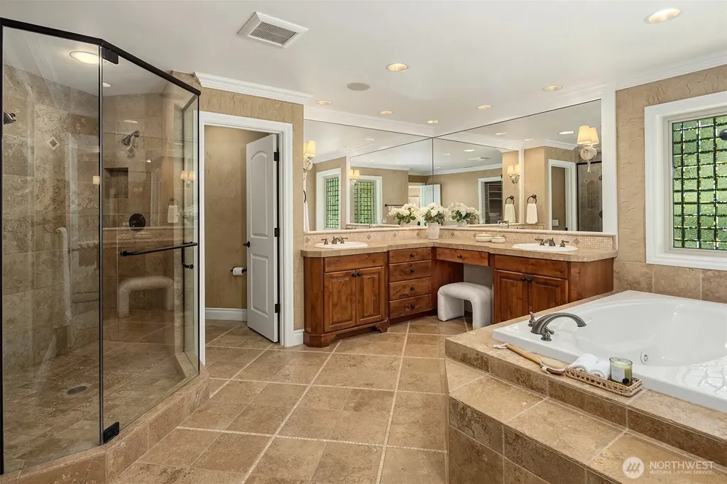 12426 205th Place NE Woodinville WA 98077