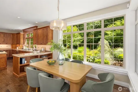 12426 205th Place NE Woodinville WA 98077
