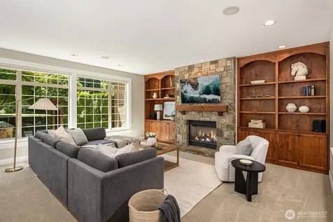 12426 205th Place NE Woodinville WA 98077