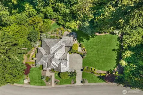 12426 205th Place NE Woodinville WA 98077