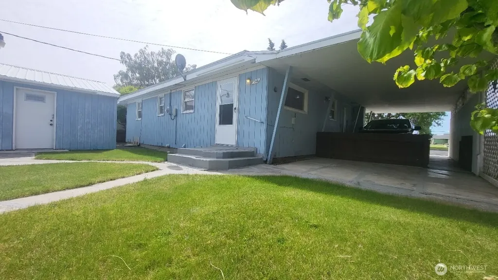 268 Park Pl SE Ephrata WA 98823