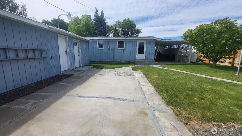 268 Park Pl SE Ephrata WA 98823