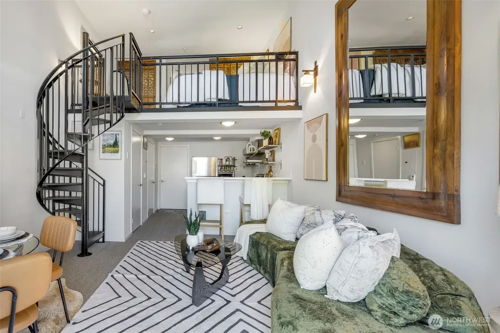 425 Vine Street Seattle WA 98121