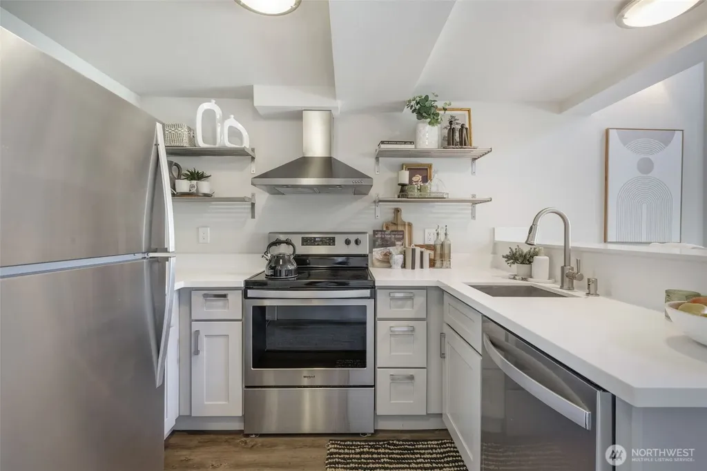 425 Vine Street Seattle WA 98121