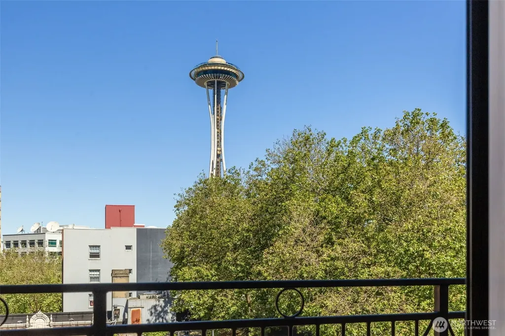 425 Vine Street Seattle WA 98121