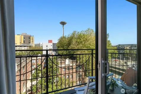425 Vine Street Seattle WA 98121