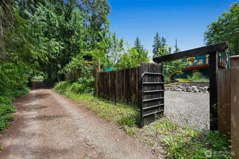11527 39th Avenue NE Seattle WA 98125