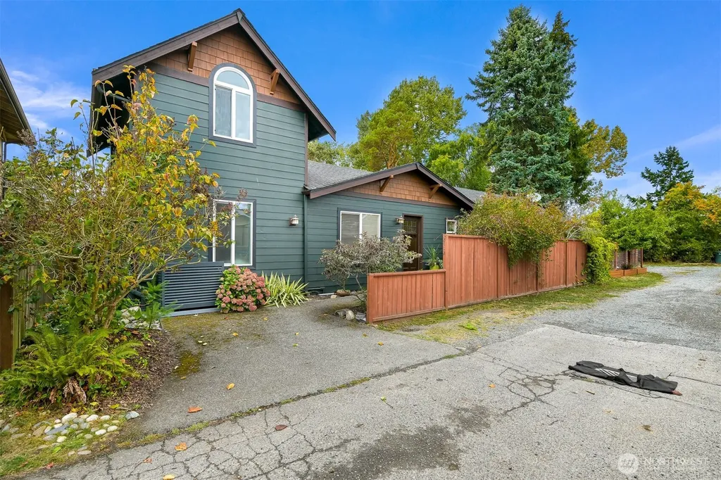 2412 W North Street Bellingham WA 98225