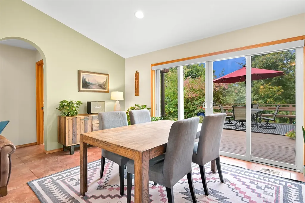 2412 W North Street Bellingham WA 98225