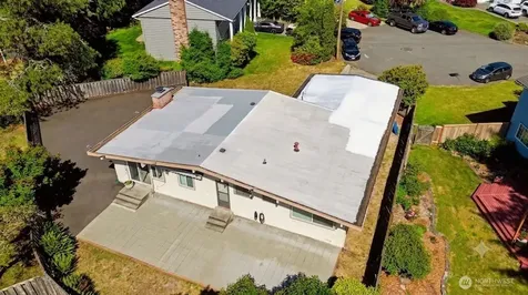 26607 Manchester Court Kent WA 98032