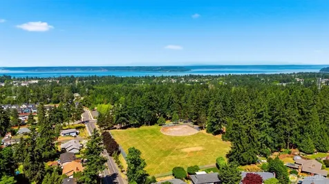 26607 Manchester Court Kent WA 98032