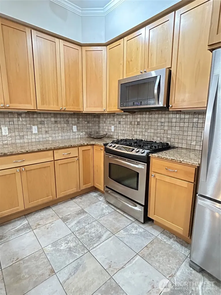 1101 Mckenzie Avenue Bellingham WA 98225
