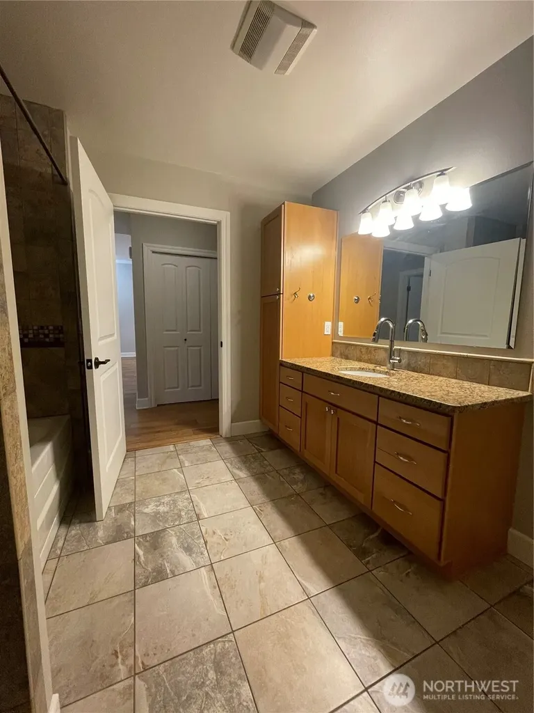 1101 Mckenzie Avenue Bellingham WA 98225